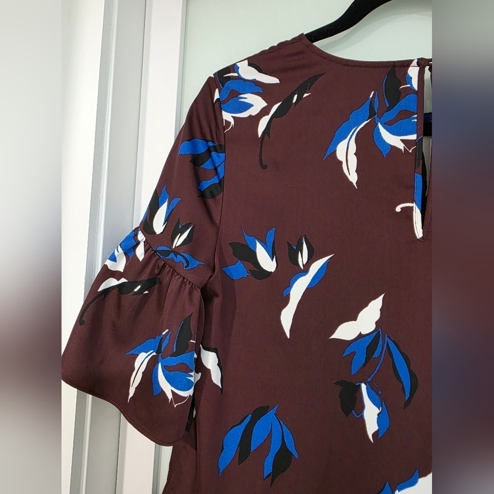 Halogen Floral Ruffle Sleeve Top - Multicolor - Picture 14 of 16